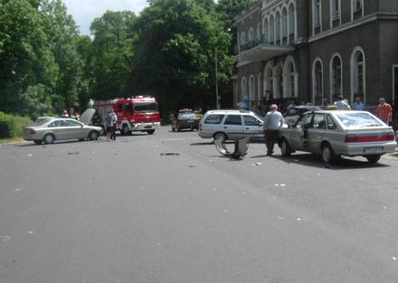 rawicz_kolizja_nbsp_obok_nbsp_pkp_121.06.2008_nbsp_r._nbsp_008.jpg