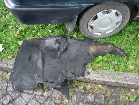 strazauto2.jpg
