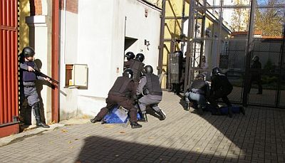 areszt3.jpg